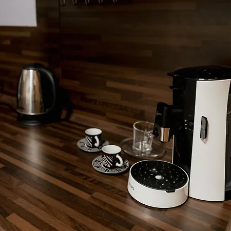 Апартаменты C99 Frank *