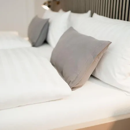 C99 Frank Appartement Cologne